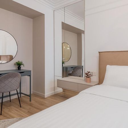 Modern Muse Apartment オラデア エクステリア 写真